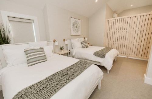 Ogunquit Hotel | Grasshopper Inn