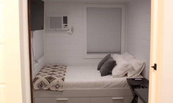 Orderville House | Mini farmhouse style container Homes #3