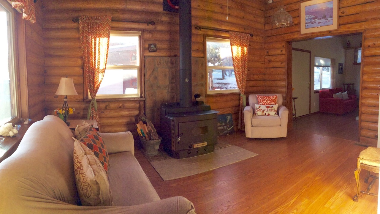 Photo of Livingroom in Orderville