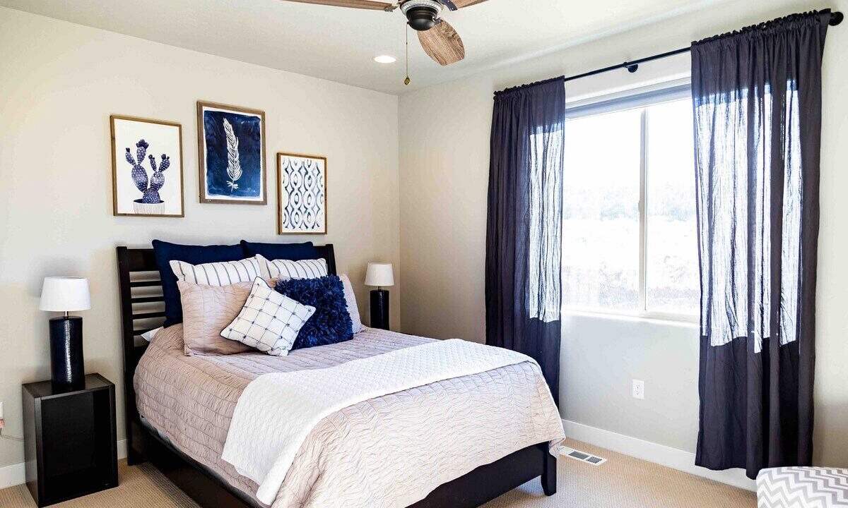 Photo of Bedroom in Orderville